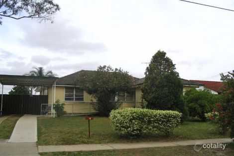 4 Compton Ave, Lurnea, NSW 2170