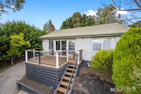 1 Alan Gr, Woori Yallock, VIC 3139