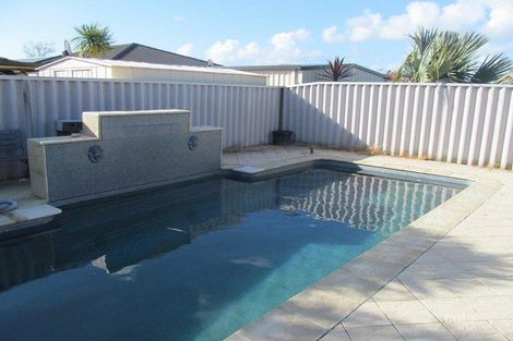 Property photo of 38 Montoro Drive Port Kennedy WA 6172