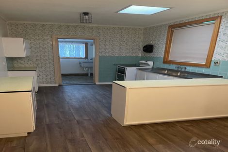 Property photo of 24 Edgecombe Road Davoren Park SA 5113