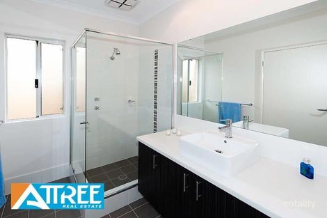 Property photo of 17 Whitehorse Drive Harrisdale WA 6112