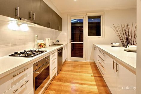 Property photo of 7B Roselyn Crescent Bentleigh East VIC 3165