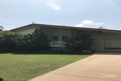 5 Pryor Pl, Emerald, QLD 4720