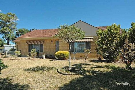 Property photo of 6 Carbenet Drive Hackham SA 5163