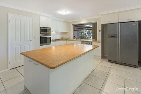 Property photo of 77 Pine County Place Bellbowrie QLD 4070