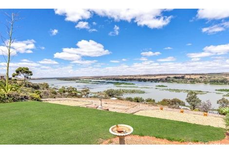 Property photo of 30 Crawford Crescent Mannum SA 5238