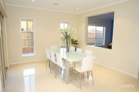 Property photo of 152 Keylana Drive Keysborough VIC 3173