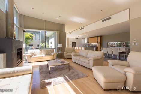 Property photo of 28 Fern Street Swanbourne WA 6010