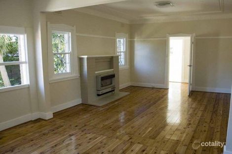 Property photo of 26 Darvall Road Eastwood NSW 2122