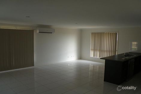 Property photo of 11 Benjamin Drive Gracemere QLD 4702