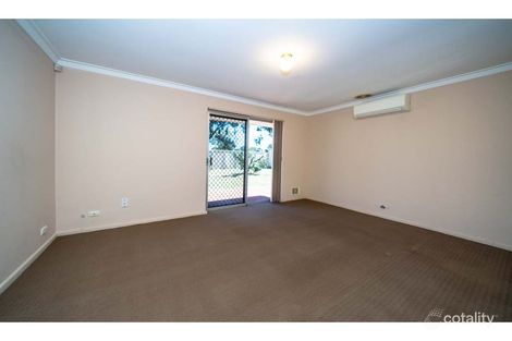 Property photo of 19 Bunderra Close Karawara WA 6152