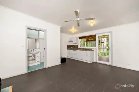 1 Cranstons Rd, Middle Dural, NSW 2158