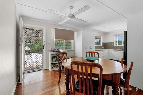 Property photo of 18 Grenadier Circle Ebbw Vale QLD 4304