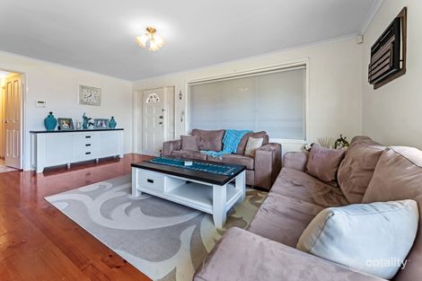 Property photo of 32 Handsworth Crescent Tullamarine VIC 3043