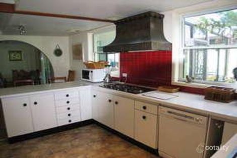 Property photo of 40 Foxground Road Foxground NSW 2534