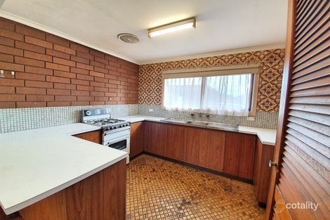 Property photo of 1/3 Keith Court Breakwater VIC 3219