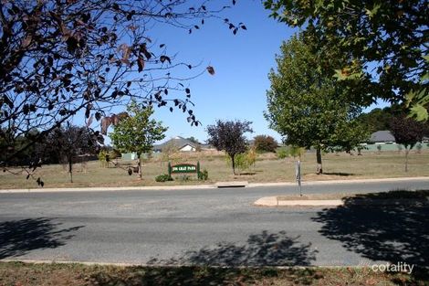 Property photo of 1 Ashby Drive Bungendore NSW 2621