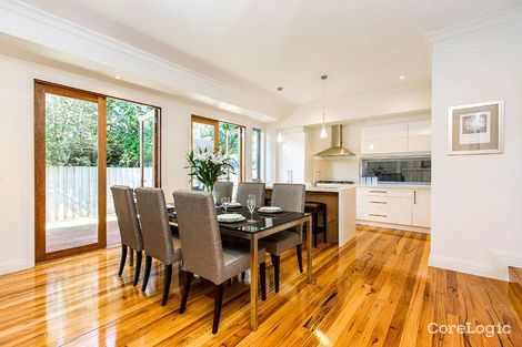 Property photo of 2/19 Lynden Grove Mount Waverley VIC 3149