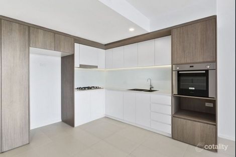 Property photo of 2014/123 Cavendish Road Coorparoo QLD 4151