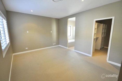 Property photo of 5 Torquay Place Arundel QLD 4214