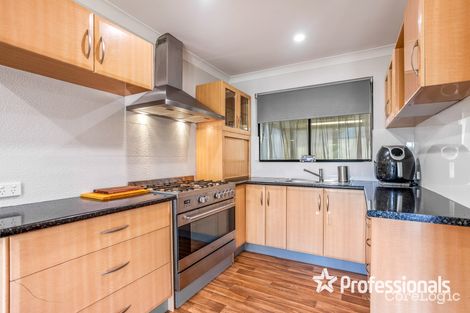 Property photo of 2 Robin Court Armadale WA 6112