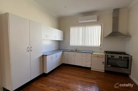 Property photo of 2 Main Street Young NSW 2594