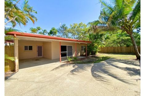 76 Baronia Cres, Holloways Beach, QLD 4878