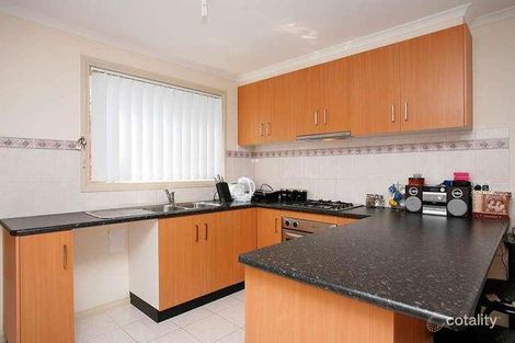 Property photo of 2/23 Jade Way Hillside VIC 3037