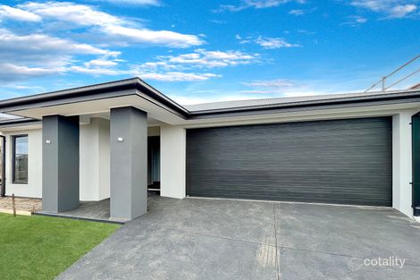 18 Montagna Cct, Armstrong Creek, VIC 3217