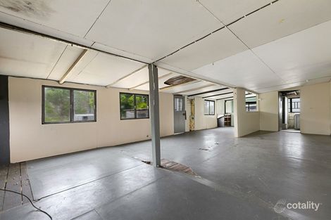 36 Creek St, Howard, QLD 4659