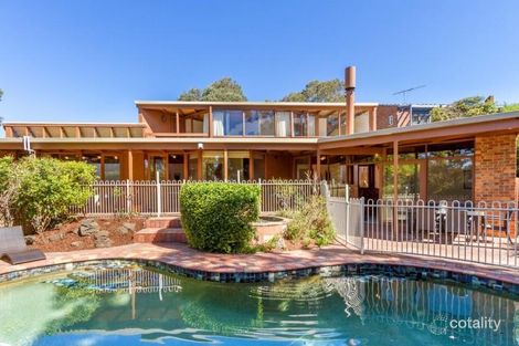 20 Strickland Dr, Wheelers Hill, VIC 3150