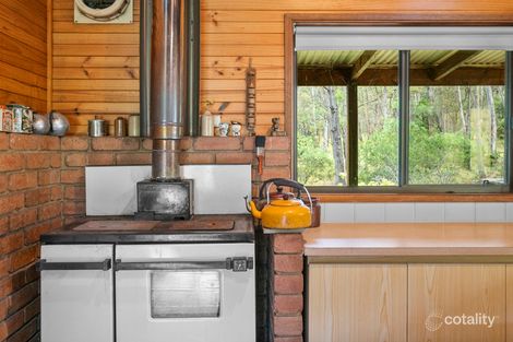 Property photo of 104 Facey Drive Tolmie VIC 3723