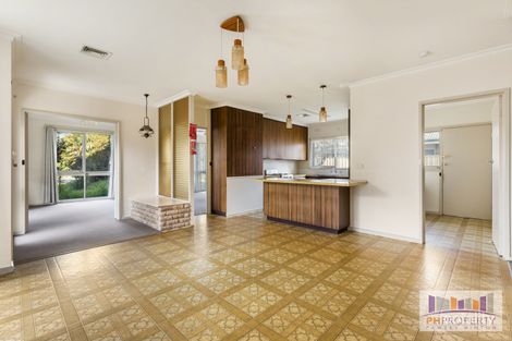 Property photo of 18 Osborn Avenue Kangaroo Flat VIC 3555