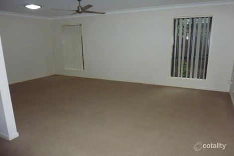 Property photo of 4/14 Geoff Wolter Drive West Molendinar QLD 4214