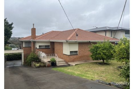 33 Devereaux St, Oak Park, VIC 3046