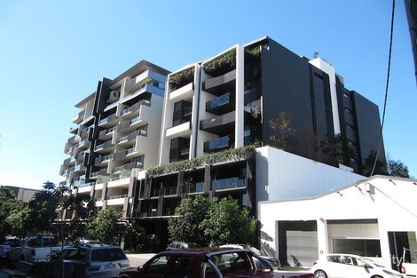 Property photo of 205/43 Wyandra Street Teneriffe QLD 4005