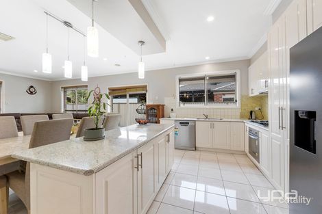 Property photo of 8 Stanthorp Street Burnside Heights VIC 3023