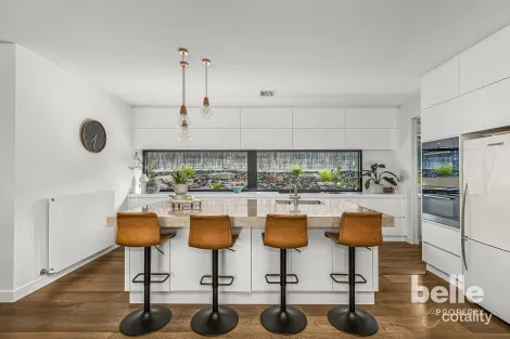 Property photo of 18-20 Alva Avenue Park Orchards VIC 3114
