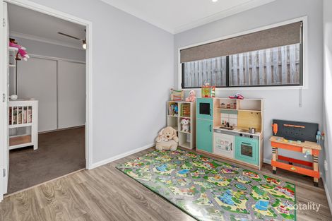 Property photo of 10 Pidgeon Street Pimpama QLD 4209