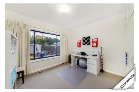 Property photo of 3 Bennelong Crescent Macquarie ACT 2614