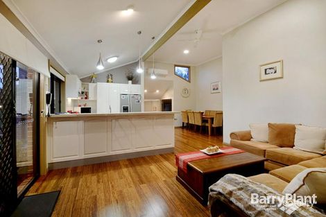 Property photo of 36 Aberdeen Heights Pakenham VIC 3810