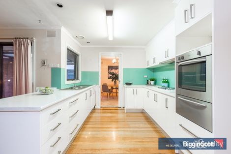 Property photo of 71 Simmons Drive Seaholme VIC 3018
