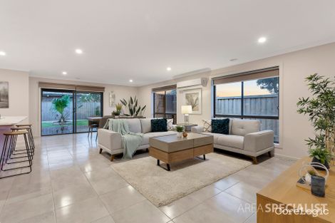 Property photo of 39 Statham View Cranbourne West VIC 3977