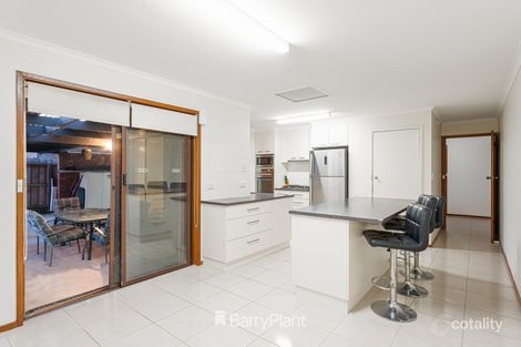 Property photo of 12 Birkenhead Drive Grovedale VIC 3216