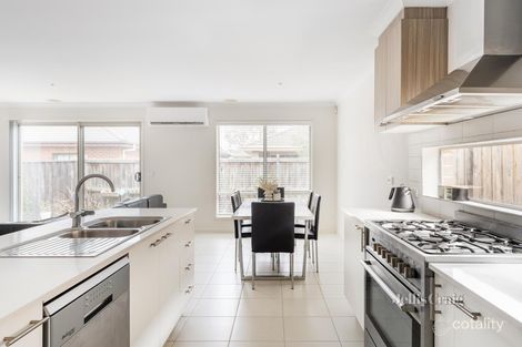 Property photo of 18 Morinda Way Doreen VIC 3754