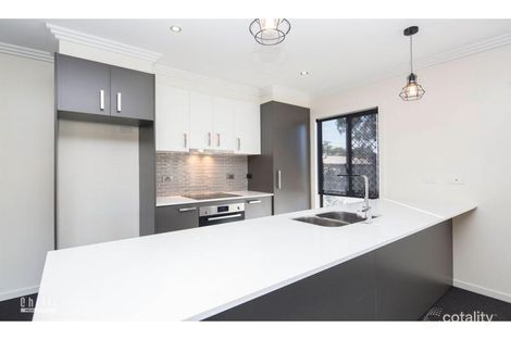 Property photo of 229A Macdonnell Road Clontarf QLD 4019