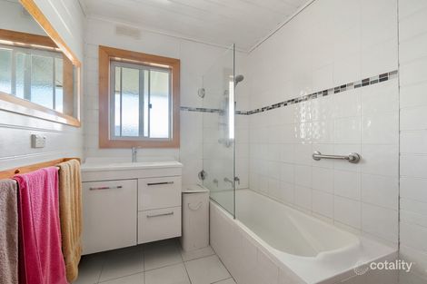 Property photo of 5 Oakbank Avenue Montrose TAS 7010