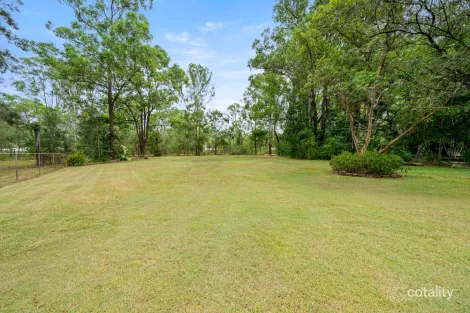 43 Mitchell St, Barellan Point, QLD 4306