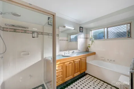 Property photo of 35 Springfield Crescent Parkinson QLD 4115