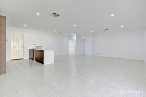 Property photo of 26 Fairfield Gardens Canning Vale WA 6155